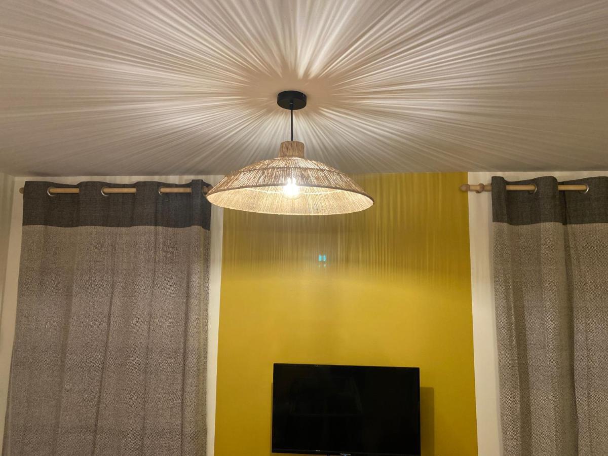 Exceptionnel ! Superbe Appartement Refait A Neuf En Rez-De-Chaussee Avec Parking Prive Castres  Exterior foto