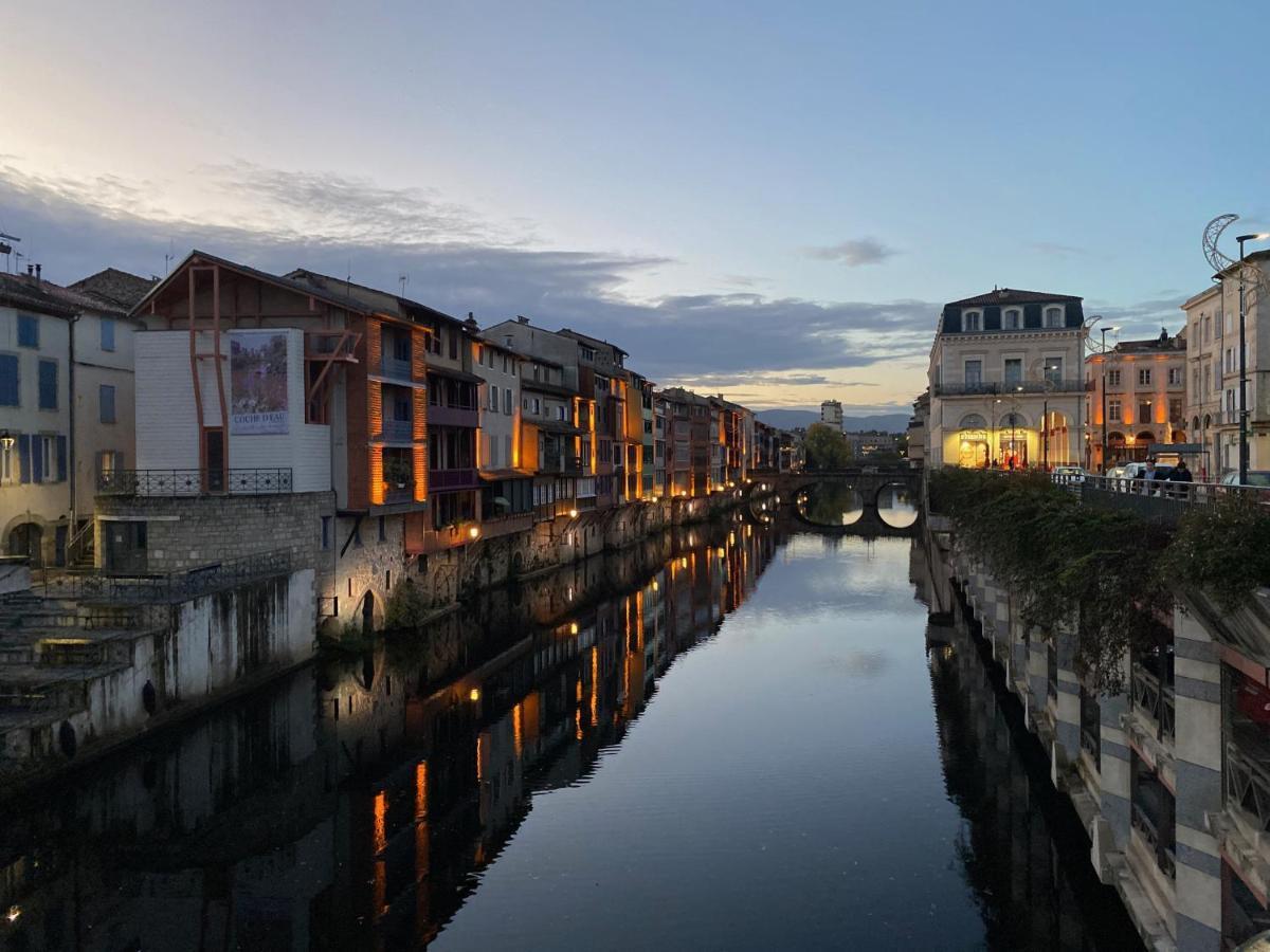 Exceptionnel ! Superbe Appartement Refait A Neuf En Rez-De-Chaussee Avec Parking Prive Castres  Exterior foto